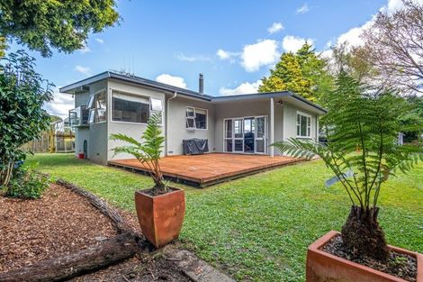 Photo of property in 1/37 Wood Street, Takaro, Palmerston North, 4410