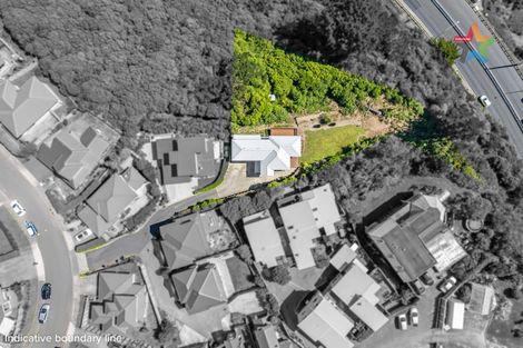 Photo of property in 18 Cresswell Place, Johnsonville, Wellington, 6037