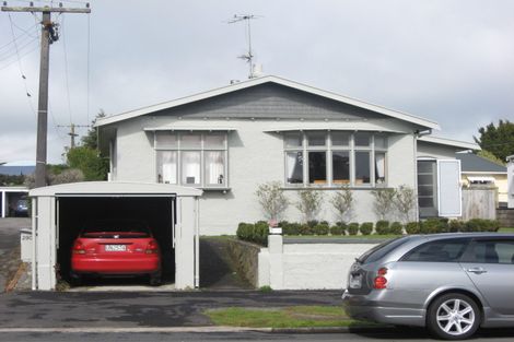 Photo of property in 288 Carrington Street, Vogeltown, New Plymouth, 4310
