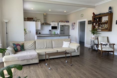 Photo of property in 2 Armstrong Street, Balclutha, 9230