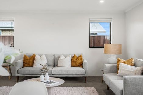 Photo of property in 16 Ledbury Drive, Rolleston, 7615