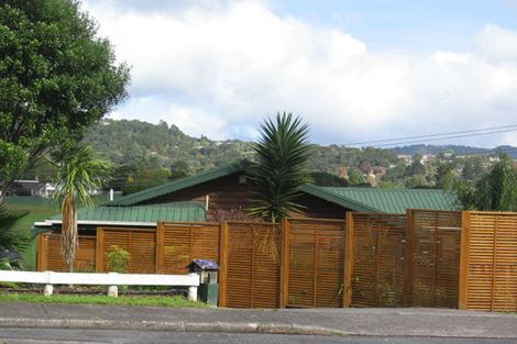 Photo of property in 87 Captain Scott Road, Glen Eden, Auckland, 0602