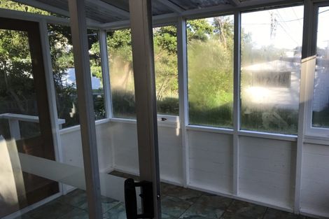 Photo of property in 15a Streatlam Crescent, Strathmore Park, Wellington, 6022