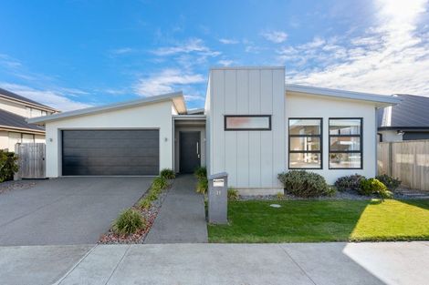 Photo of property in 27 Silverstream Boulevard, Kaiapoi, 7630