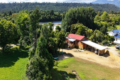 Photo of property in 240 Arapito Road, Karamea, 7893