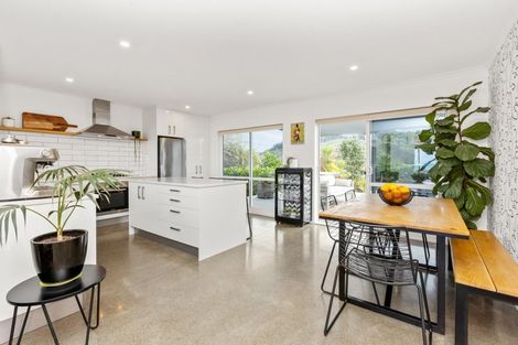 Photo of property in 238 Whirinaki Road, Eskdale, Napier, 4182