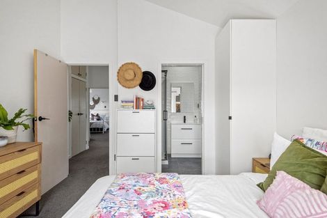 Photo of property in 9 Archers Road, Hillcrest, Auckland, 0629