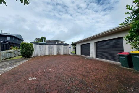 Photo of property in 25 Linda Street, Oakura, 4314