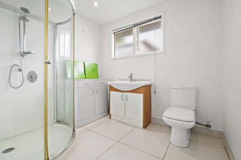 Photo of property in 3 Scott Road, Stanmore Bay, Whangaparaoa, 0932