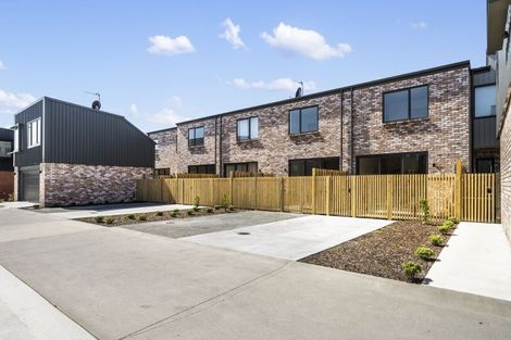 Photo of property in 82 Tahuhu Road, Mount Wellington, Auckland, 1062