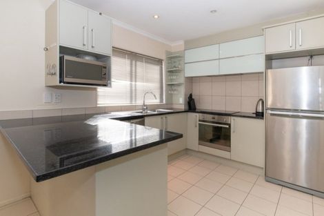 Photo of property in 59a Hewlett Road, Massey, Auckland, 0614