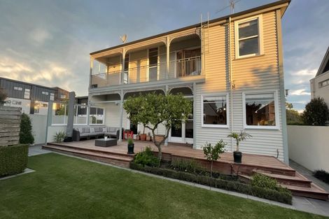 Photo of property in 127 Merivale Lane, Merivale, Christchurch, 8014