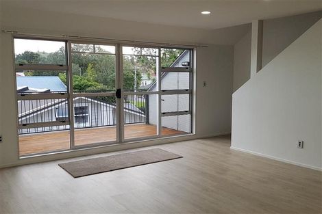 Photo of property in 9/2 Atarangi Road, Greenlane, Auckland, 1051