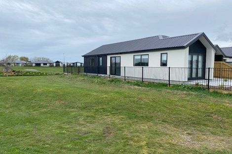 Photo of property in 70 Storer Street, Kaiapoi, 7630