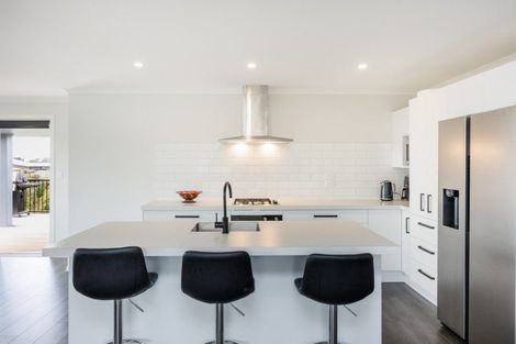 Photo of property in 7 Gibraltar Way, Fitzherbert, Palmerston North, 4410