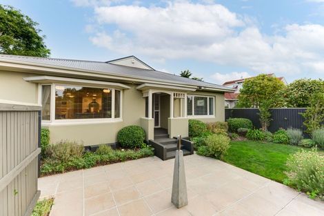 Photo of property in 66 Kahu Road, Fendalton, Christchurch, 8041