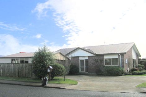Photo of property in 4 Harvard Court, Melville, Hamilton, 3206