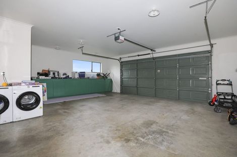 Photo of property in 44 Warwick Drive, Lynmore, Rotorua, 3010