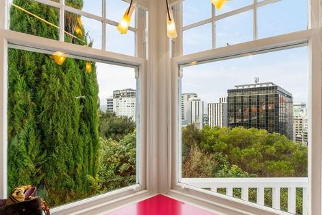 Photo of property in 57 Bolton Street, Kelburn, Wellington, 6012