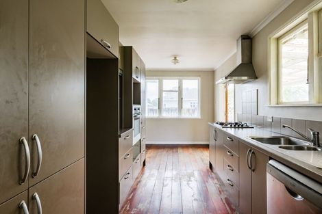 Photo of property in 14 Haultain Street, Fairfield, Hamilton, 3214