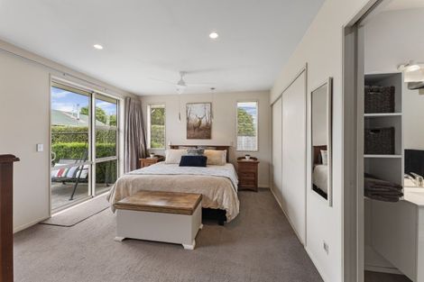 Photo of property in 11 Church Street, Oxford, 7430