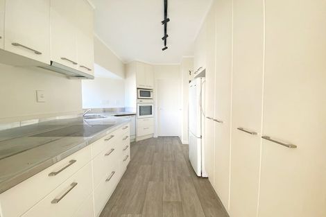 Photo of property in 1/209 Tamaki Drive, Kohimarama, Auckland, 1071