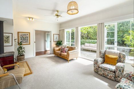 Photo of property in 431a High Street South, Carterton, 5713