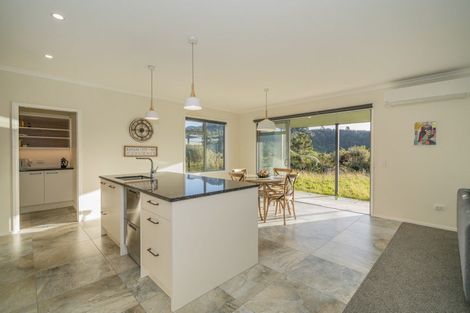 Photo of property in 130b Silverstream Falls Row, Whenuakite, Whitianga, 3591