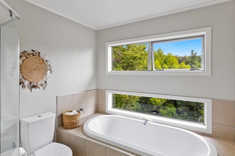 Photo of property in 33 Ward Drive, Opua, 0200