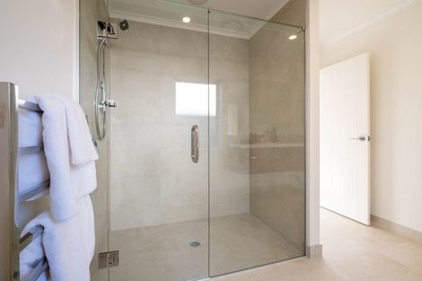 Photo of property in 76 Pelorus Avenue, Poraiti, Napier, 4112