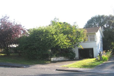 Photo of property in 12a Halberg Street, Glenfield, Auckland, 0629