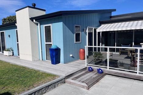 Photo of property in 79 Charles Street, Westshore, Napier, 4110