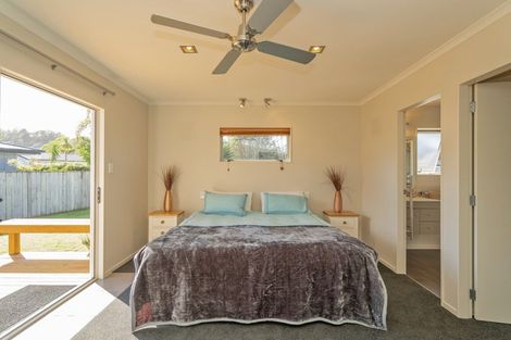 Photo of property in 14 Captain Wood Avenue, Whitianga, 3510