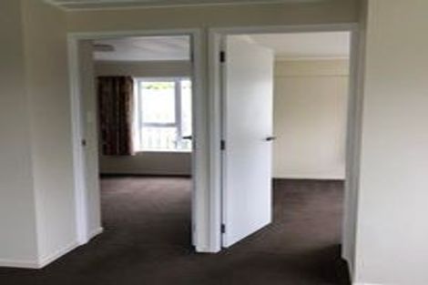 Photo of property in 1/36 Exmouth Road, Northcote, Auckland, 0627