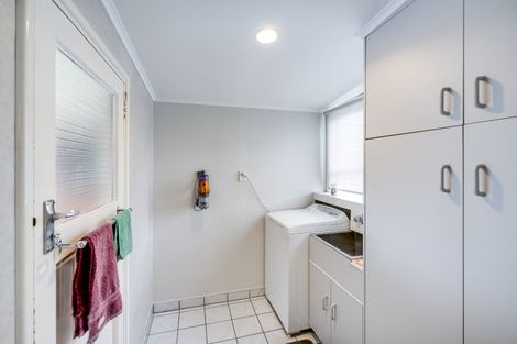 Photo of property in 1009 Caroline Road, Mayfair, Hastings, 4122