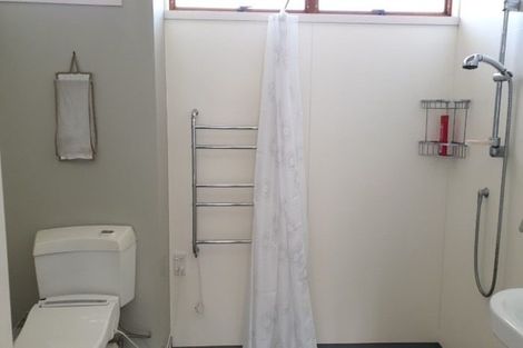 Photo of property in 1/123 Chivalry Road, Glenfield, Auckland, 0629