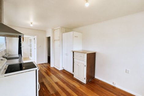 Photo of property in 1/50 Tawa Crescent, Manurewa, Auckland, 2102