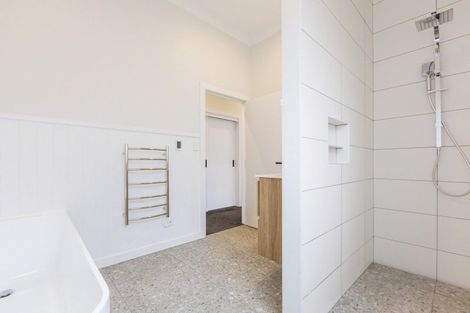 Photo of property in 21 Porangahau Road, Waipukurau, 4200