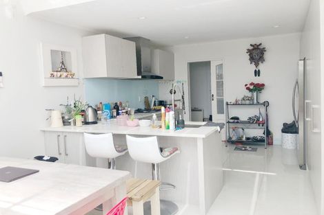 Photo of property in 56 Memorial Avenue, Ilam, Christchurch, 8053