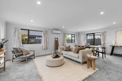 Photo of property in 15 Katrine Drive, Marshland, Christchurch, 8083