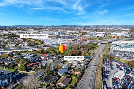 Photo of property in 69 Ferguson Street, Manurewa East, Auckland, 2102