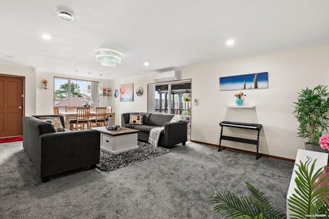 Photo of property in 25 Duckworth Road, Papakura, 2110