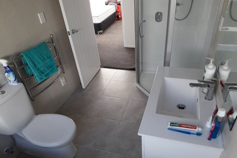 Photo of property in 5 Park Chester Road, Pukekohe, 2120