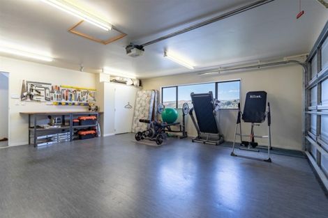 Photo of property in 47 Hawtrey Terrace, Churton Park, Wellington, 6037