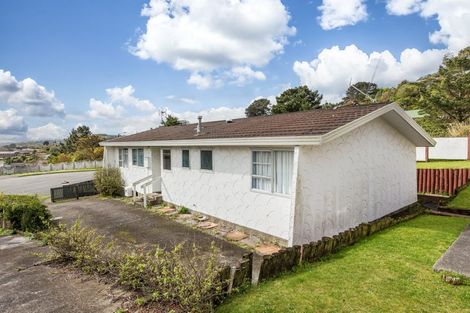 Photo of property in 36 Apple Terrace, Ranui, Porirua, 5024