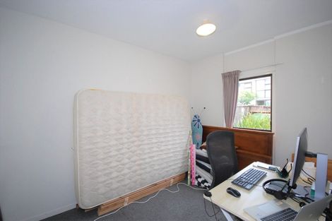 Photo of property in 2/56 Ferndale Road, Mount Wellington, Auckland, 1060