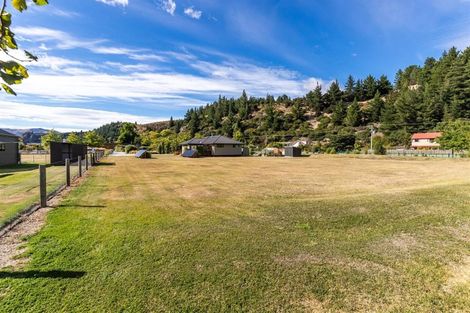 Photo of property in 1 Pisa Road, Luggate, Cromwell, 9383