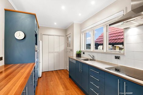 Photo of property in 38b Agra Crescent, Khandallah, Wellington, 6035