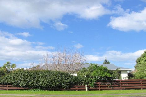 Photo of property in 48 Eversham Road, Mount Maunganui, 3116