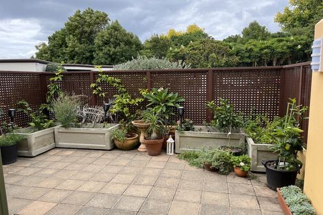 Photo of property in 114 Harbour Village Drive, Gulf Harbour, Whangaparaoa, 0930